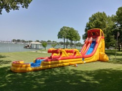 2420foot20wave20at20lake 1712957091 24' Wave Runner w/Slip & Slide